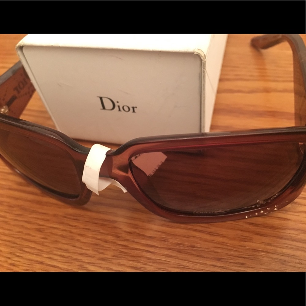 NEW DIOR 💯% authentic SPIDIOR crystal sunglasses